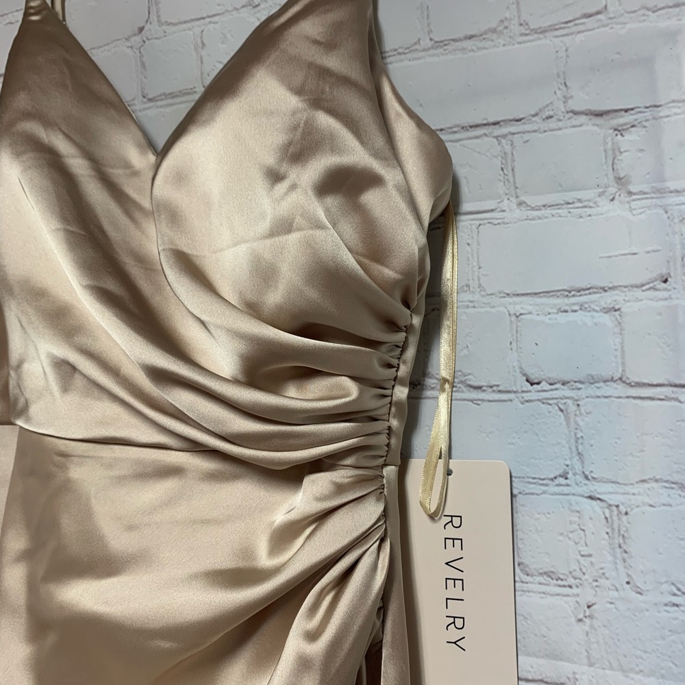 NEW Revelry Rory Elegant Satin Evening Gown Dress Size 10 - Picture 8 of 9